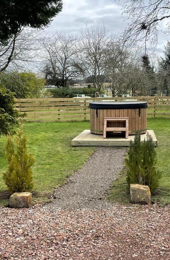 The Farmhouse, 6 Bed Property, Forres Exterior photo